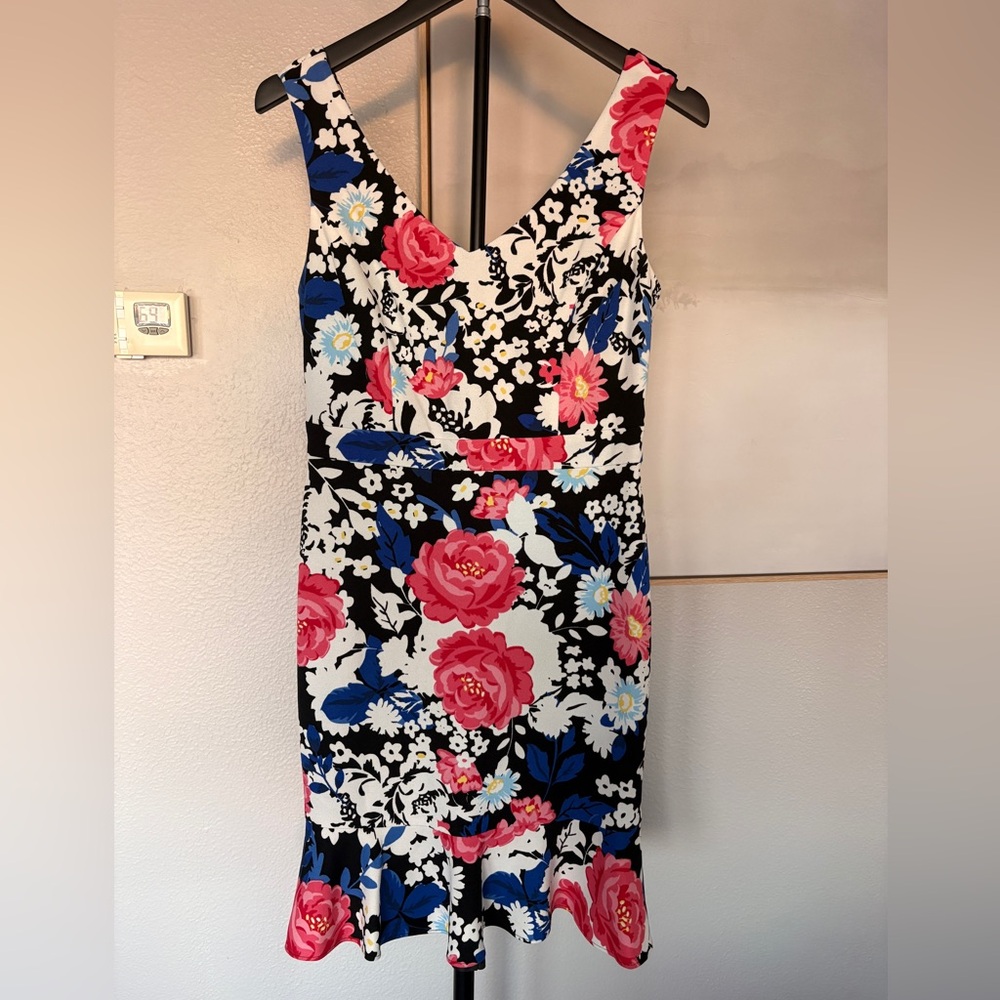 Floral Sleeveless Dress - Multicolor